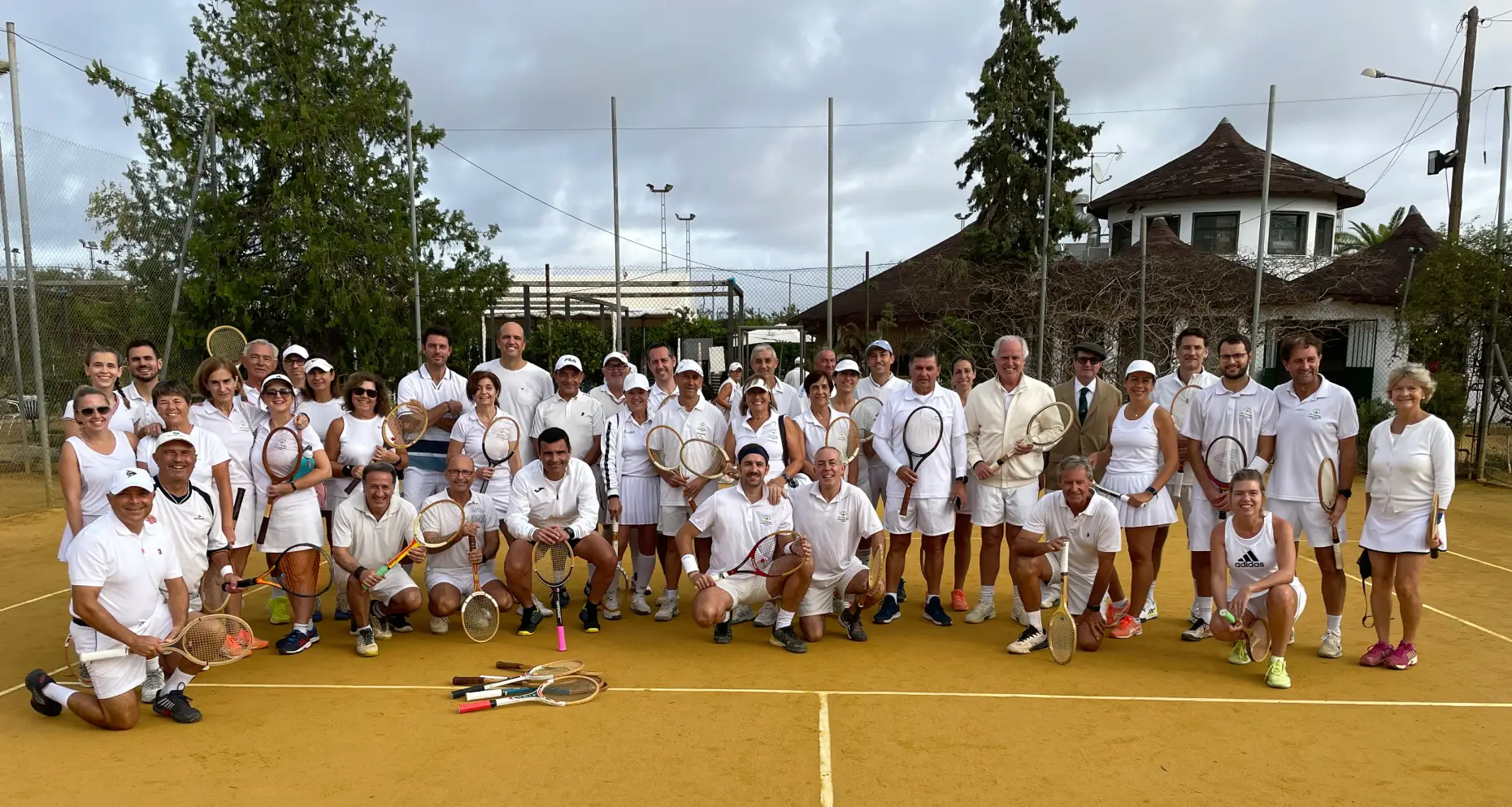 Abiertas las inscripciones de las Escuelas de Tenis y Pádel 2026-2027